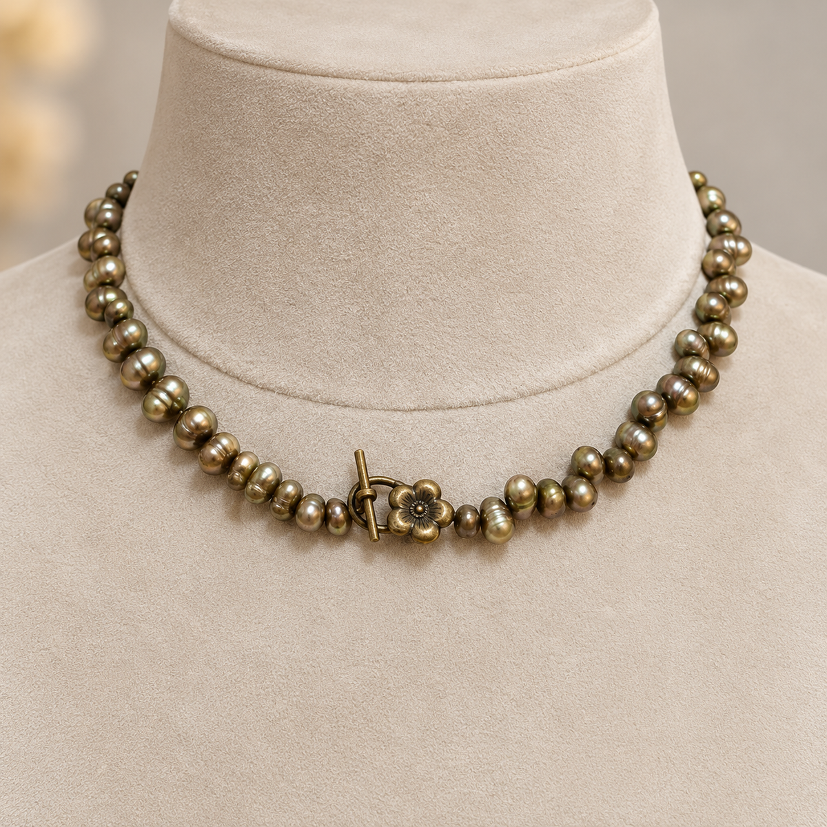 GILBI Patina Pearls Choker