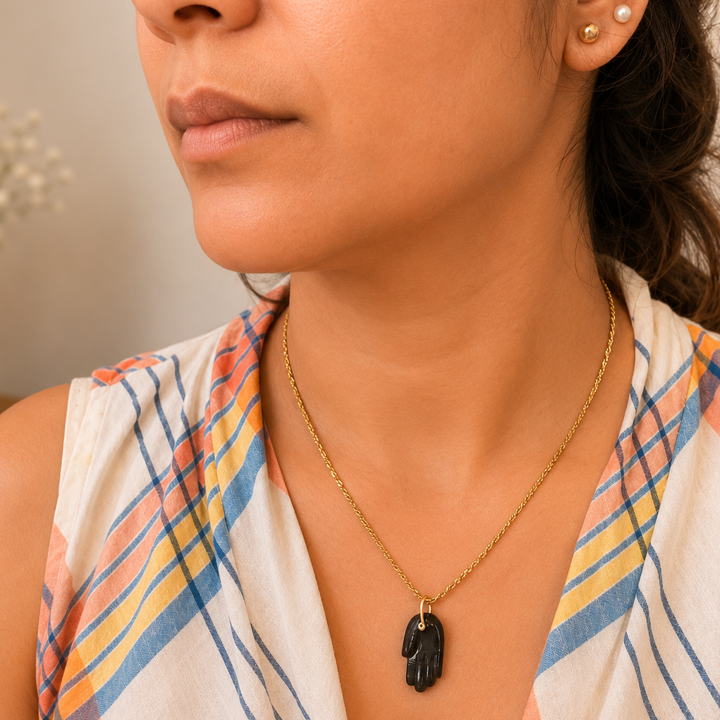 GILBI Black Onyx Hamsa Hand Pendant