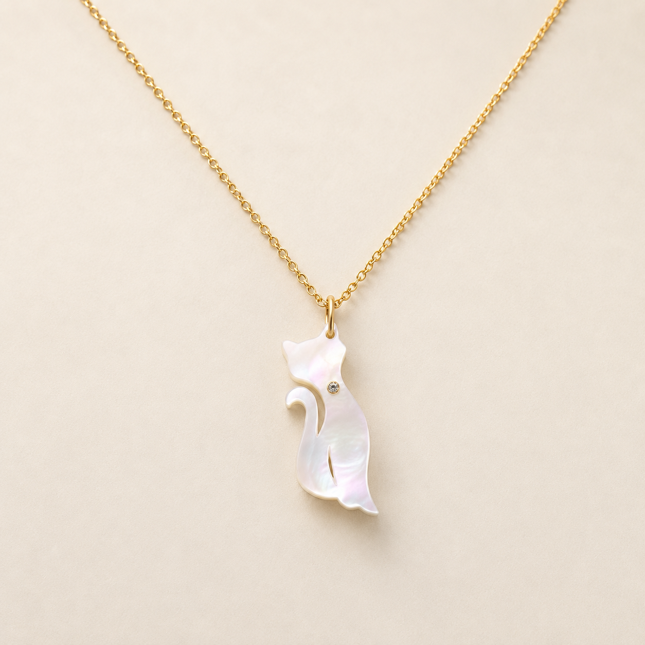 GILBI Pink Mother of Pearl Cat Pendant