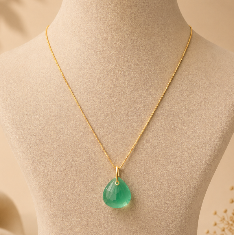 GILBI Green Onyx Shell Shape Pendant