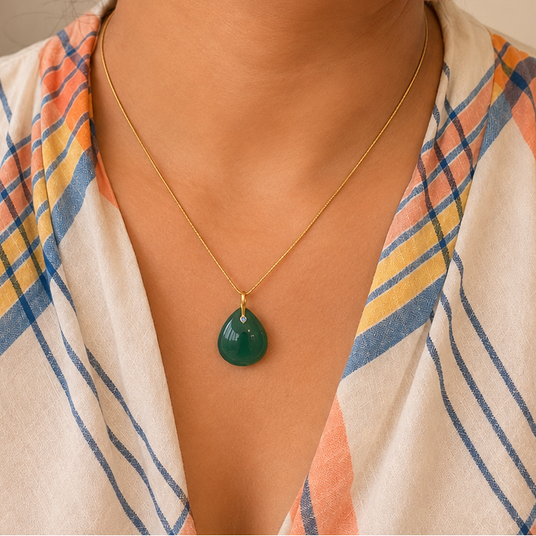 GILBI Green Onyx Shell Shape Pendant